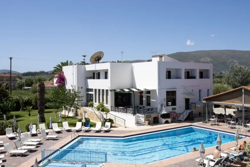 Oscar Hotel 3*-4