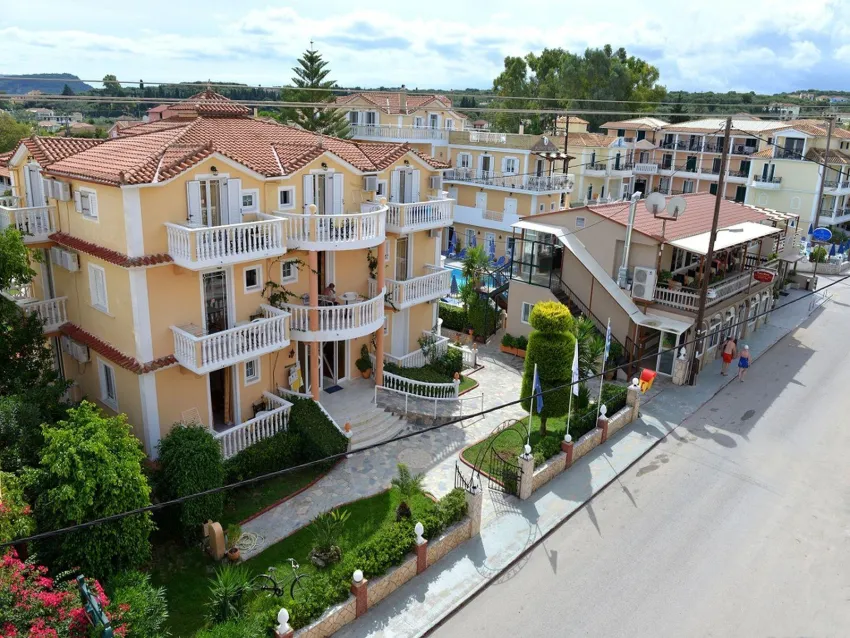 Planos Beach Hotel 4*-8