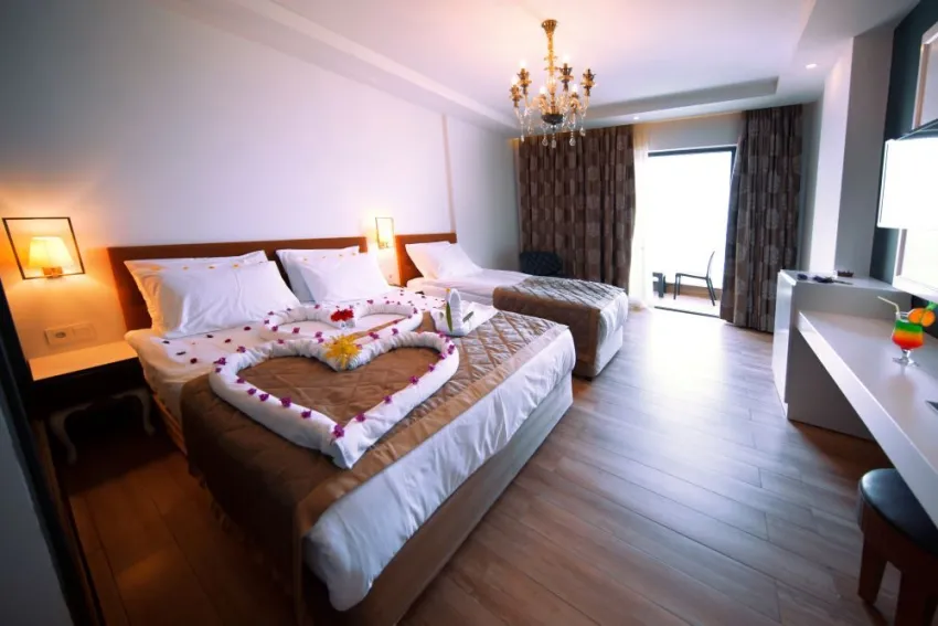 SEY BEACH HOTEL & SPA  4*-8