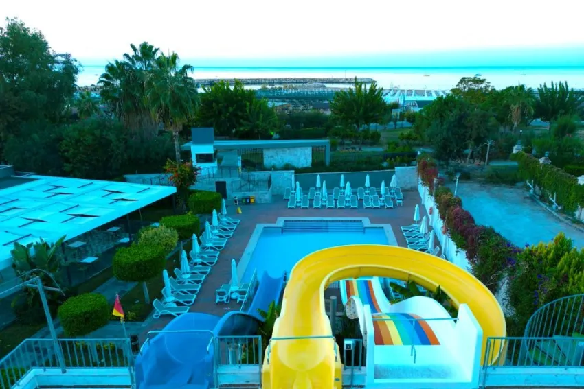 SEASHELL RESORT & SPA HOTEL  5*-13