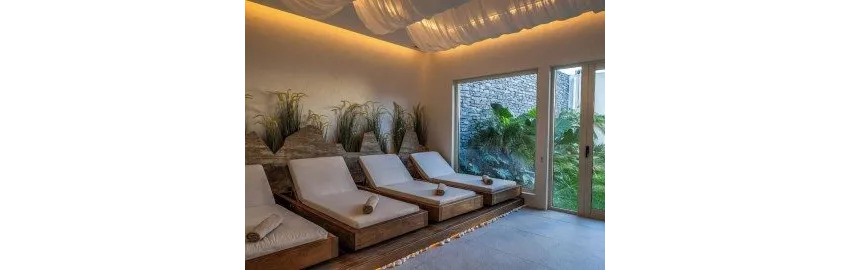 Berry Blue Hotel 5*-6