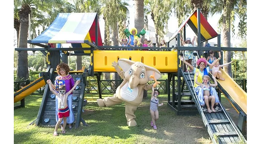 CRYSTAL TAT BEACH GOLF RESORT & SPA  5*-22