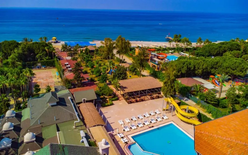 CLOVER MAGIC PARK BEACH ALANYA  4*-5