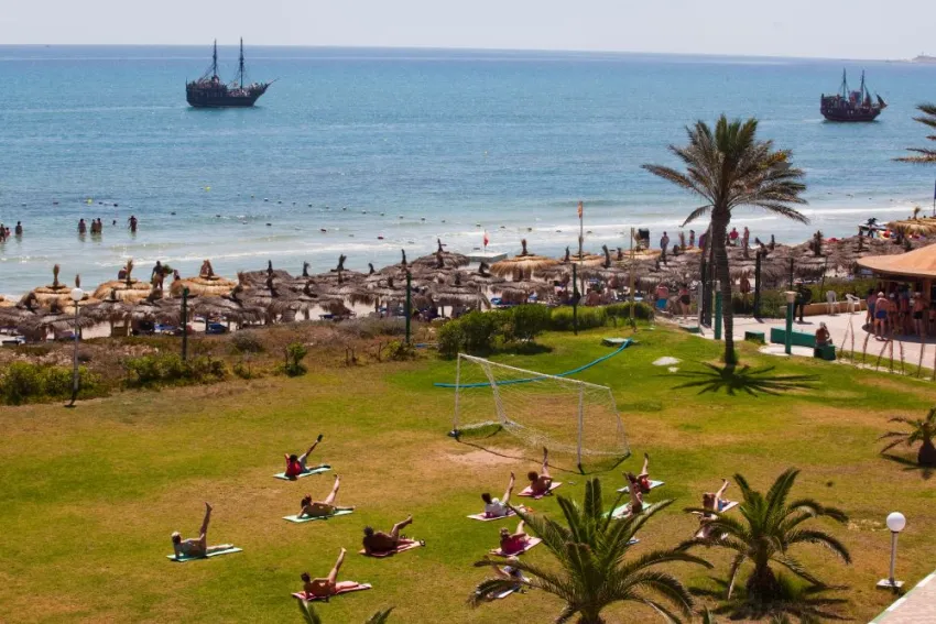 EL MOURADI MAHDIA  4*-20