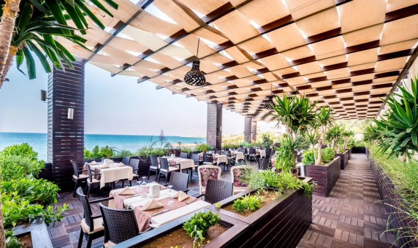 VUNI PALACE HOTEL  5*-5