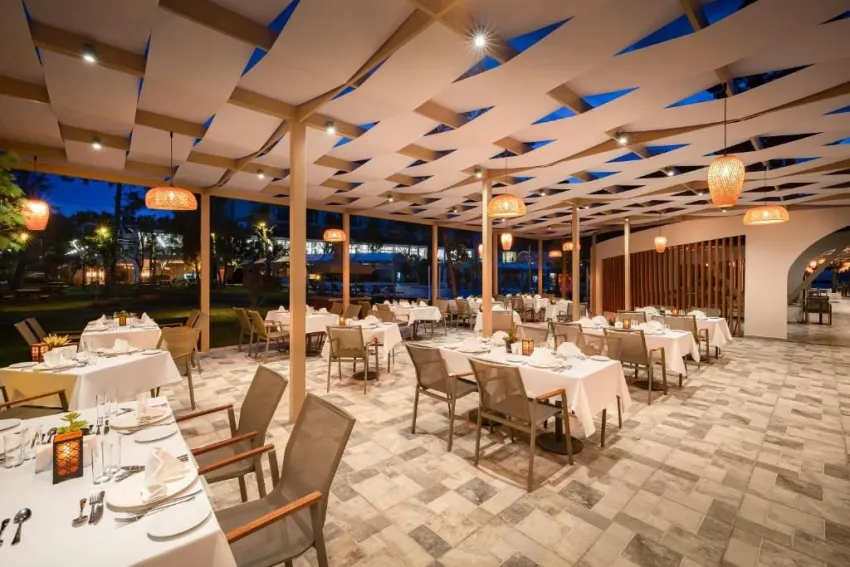 Gravel Hotels Select 5*-11