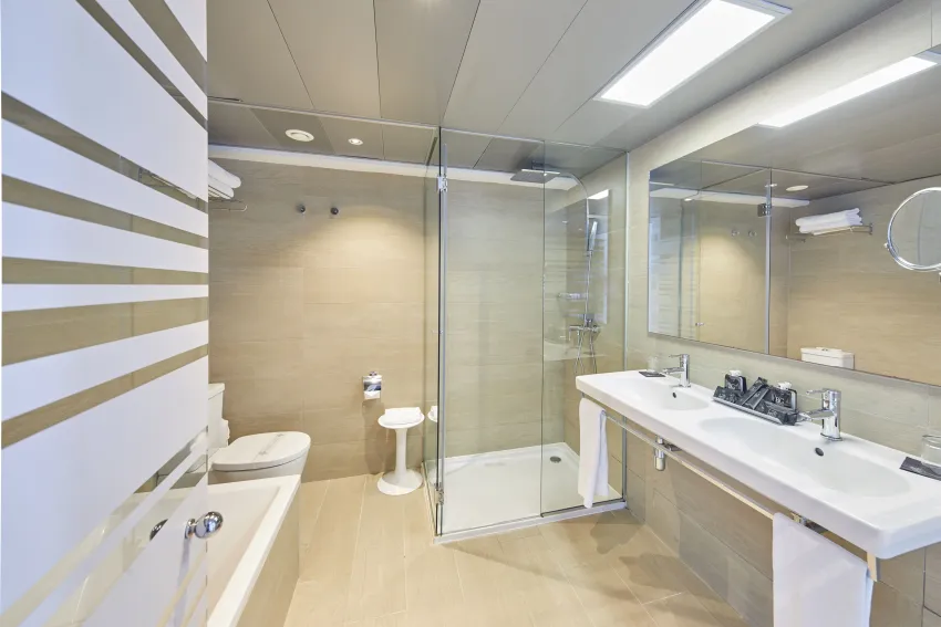 BG Tonga and Suites Tower Design Hotel 4*-9