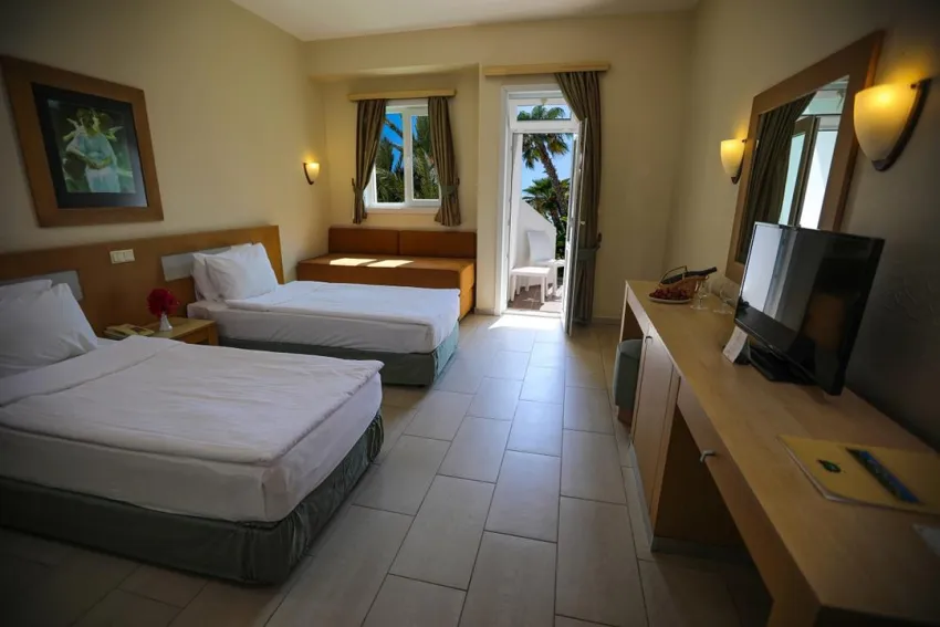 ADORA HOTEL RESORT  5*-4