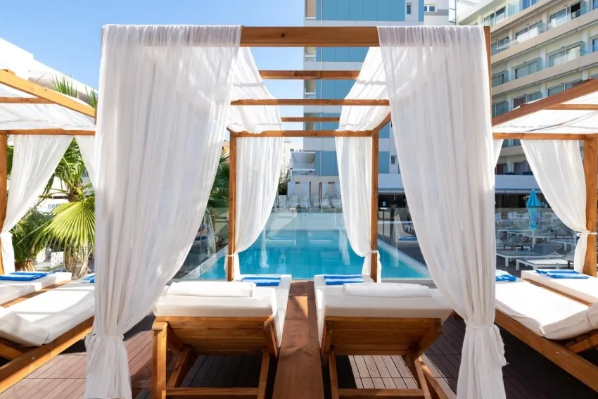 Arte Hotel (ex Agla Hotel) 4*-40