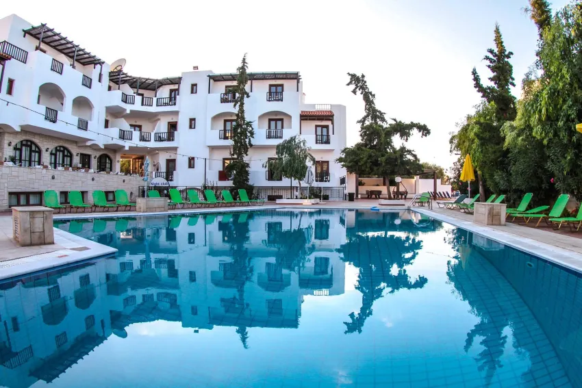 Club Lyda Hotel 3*-17