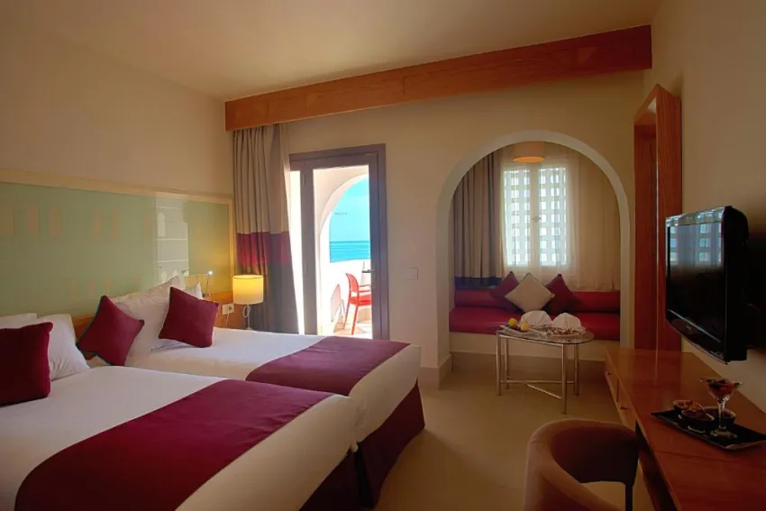 MOVENPICK HURGHADA (EX.MERCURE)  4*-17