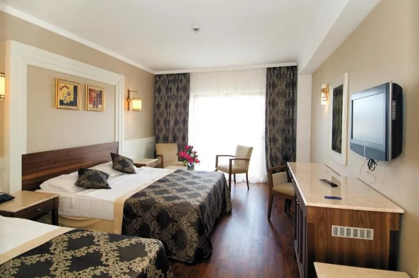 ALBA QUEEN HOTEL  5*-4