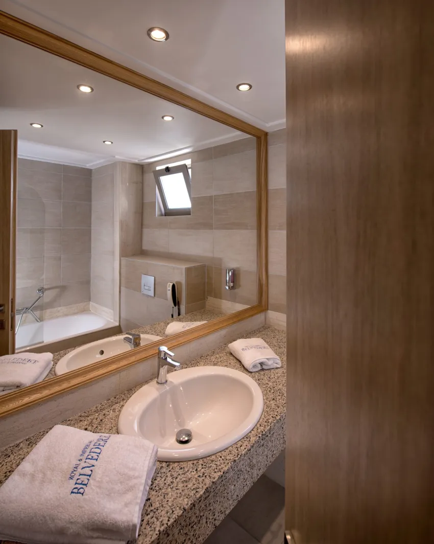 Royal & Imperial Belvedere 4*-6