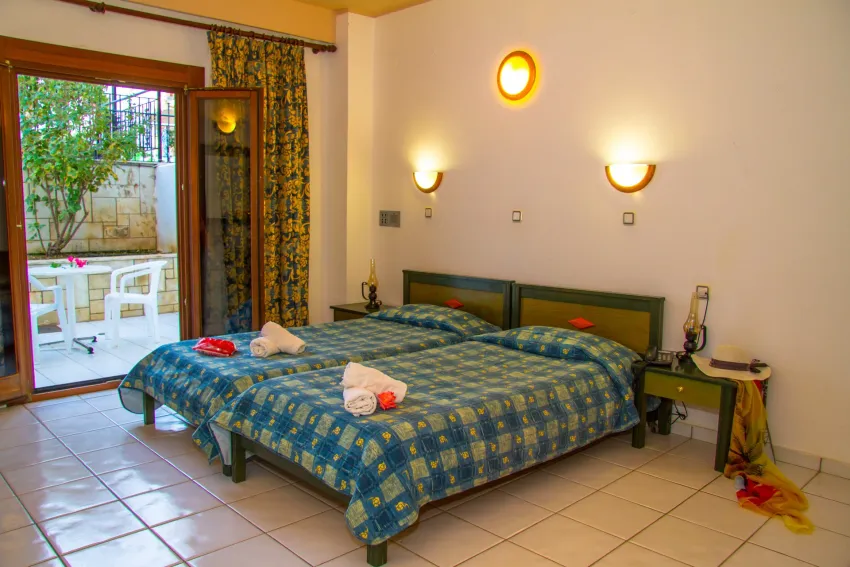 Club Lyda Hotel 3*-5