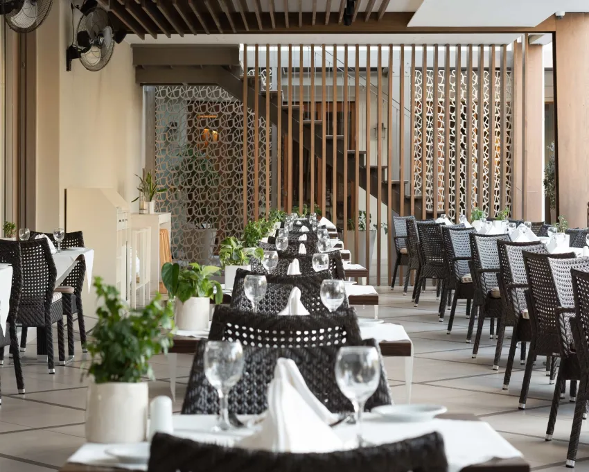 Theartemis Palace 4*-5