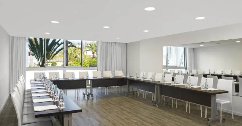 Melia South Beach 4*-201