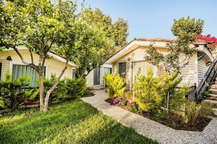 Leda Beach Hotel 3*-12