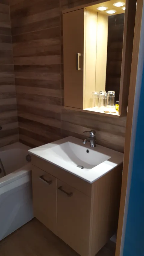 Parthenon Hotel 24 2*-36