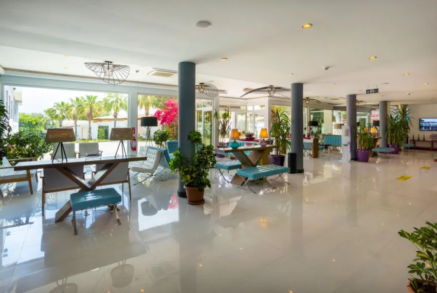 FLORA GARDEN BEACH (ADULTS ONLY 16+)  5*-4