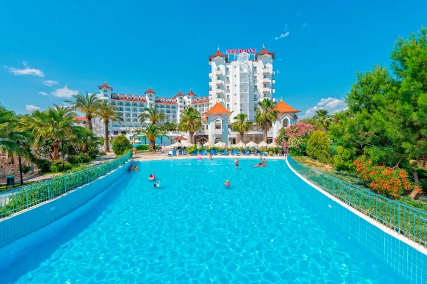 SERENIS HOTEL  5*-17