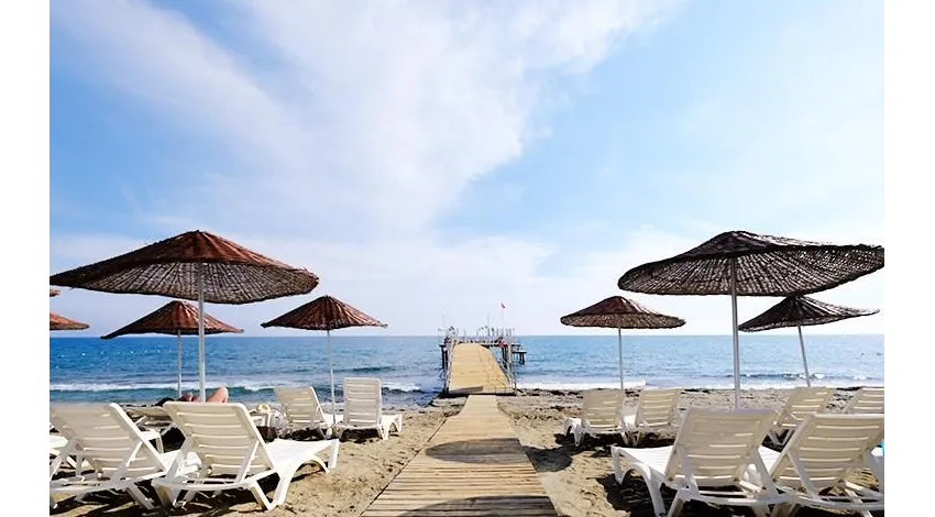 ANITAS BEACH HOTEL  4*-10