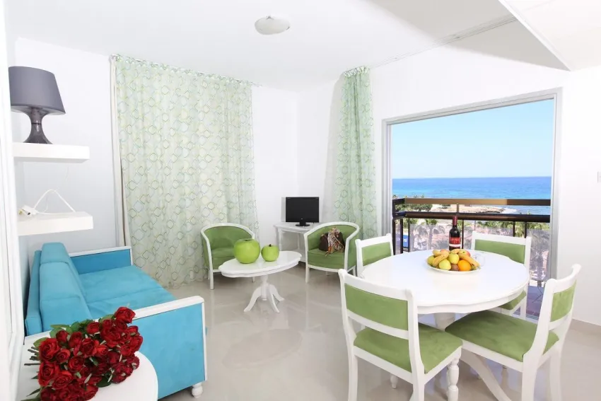 Marlita Beach Hotel Apartments 3*-19