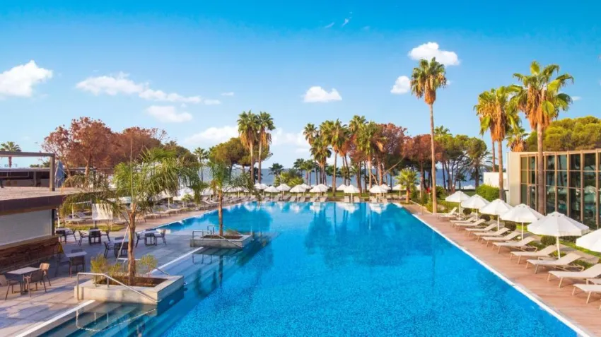 ACANTHUS & CENNET BARUT COLLECTION  5*-7