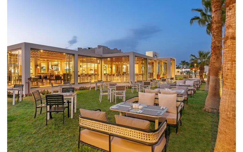 XANADU MAKADI BAY  5*-17