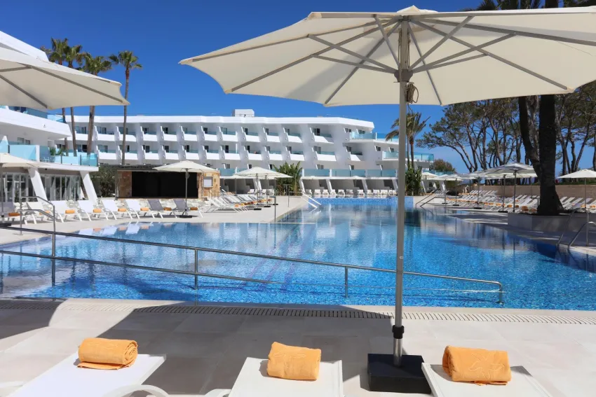 Iberostar Waves Playa de Muro 4*-3