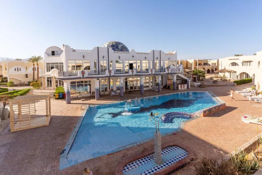 CLUB FARAANA REEF  4*-98