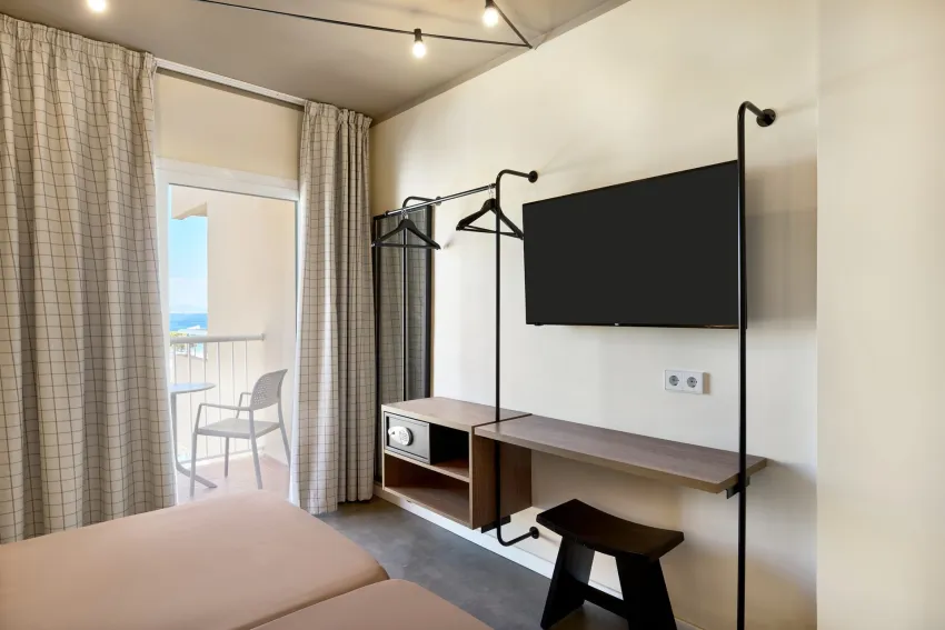 Tent Palmanova 3*-19