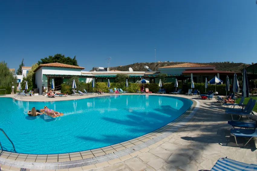 Hylatio Tourist Village 3*-70
