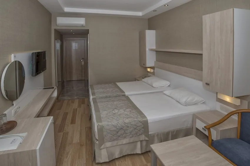 Riviera Hotel & Spa 4*-8