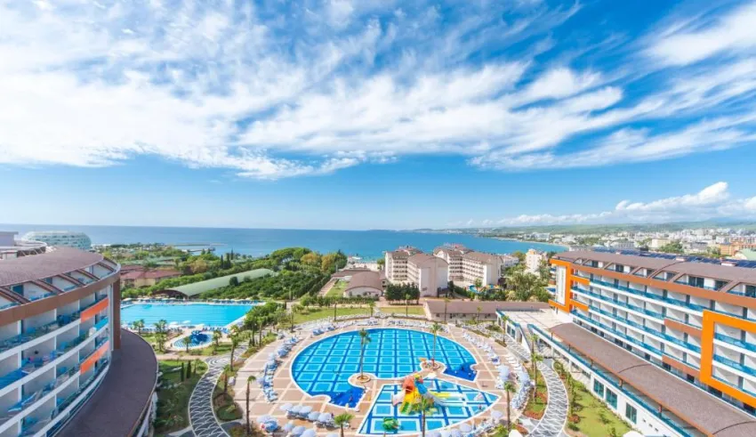 LONICERA RESORT & SPA HOTEL  4*-26