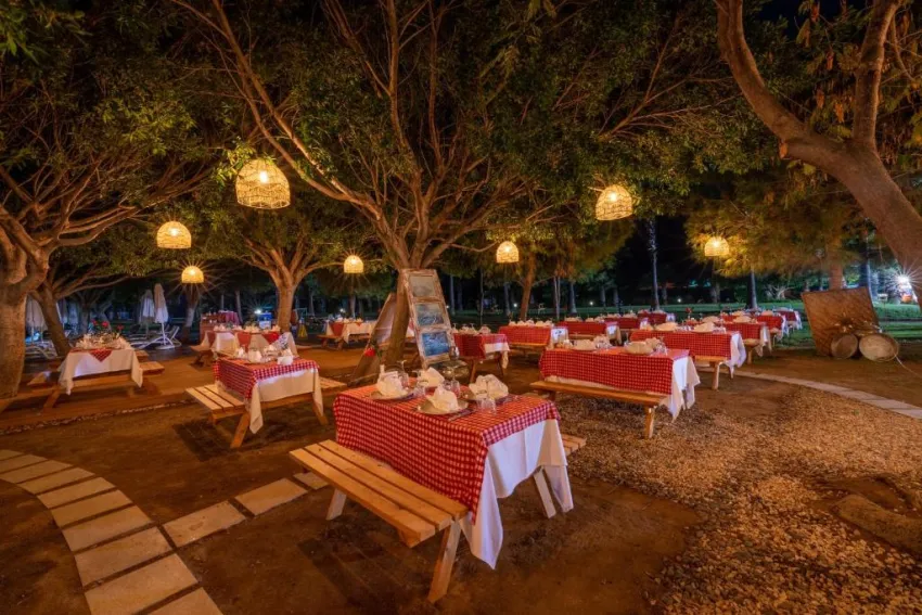 SELECTUM FAMILY RESORT SIDE  5*-61