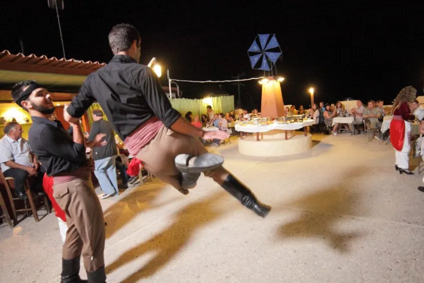 Erato Hotel Gournes 3*-6