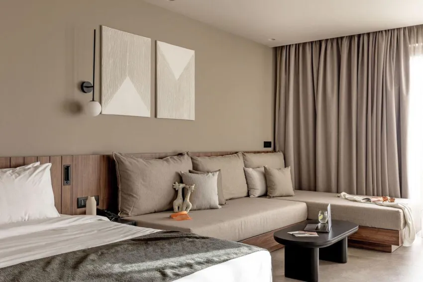 Elios Hill Sun-Kissed Happiness 5*-14