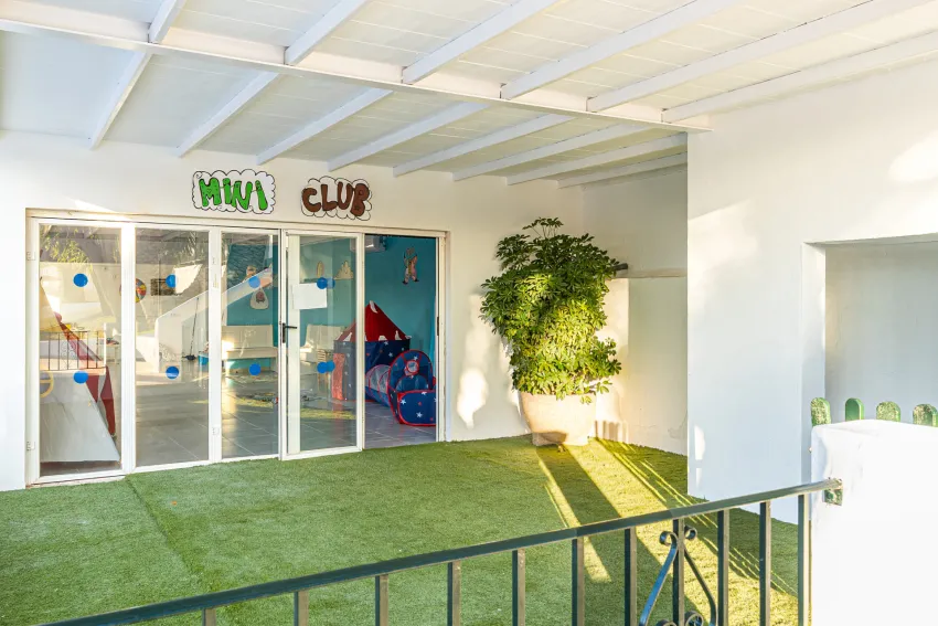 Holiday Center Apart 3*-31