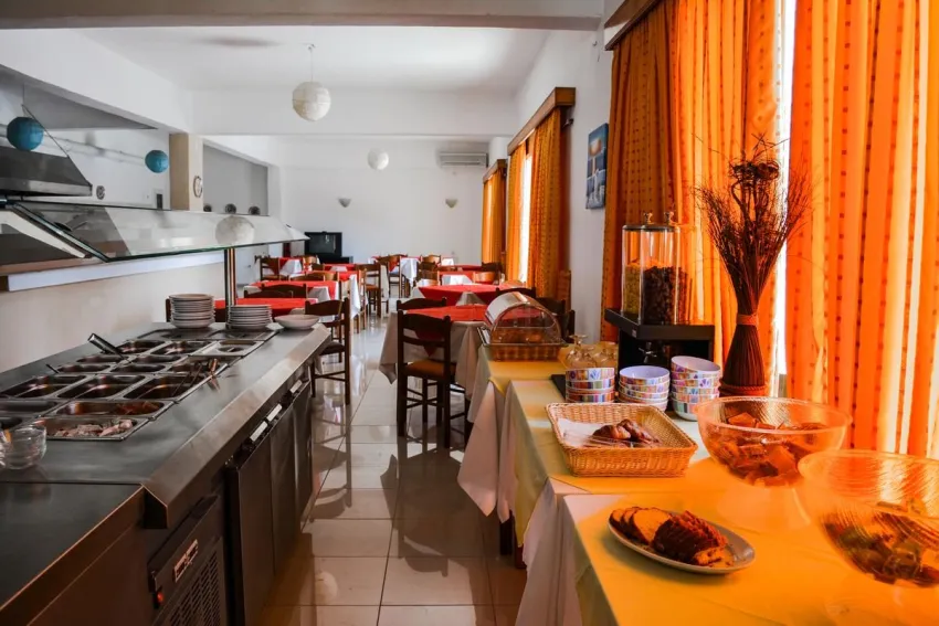 Mon Repos Hotel 2*-10