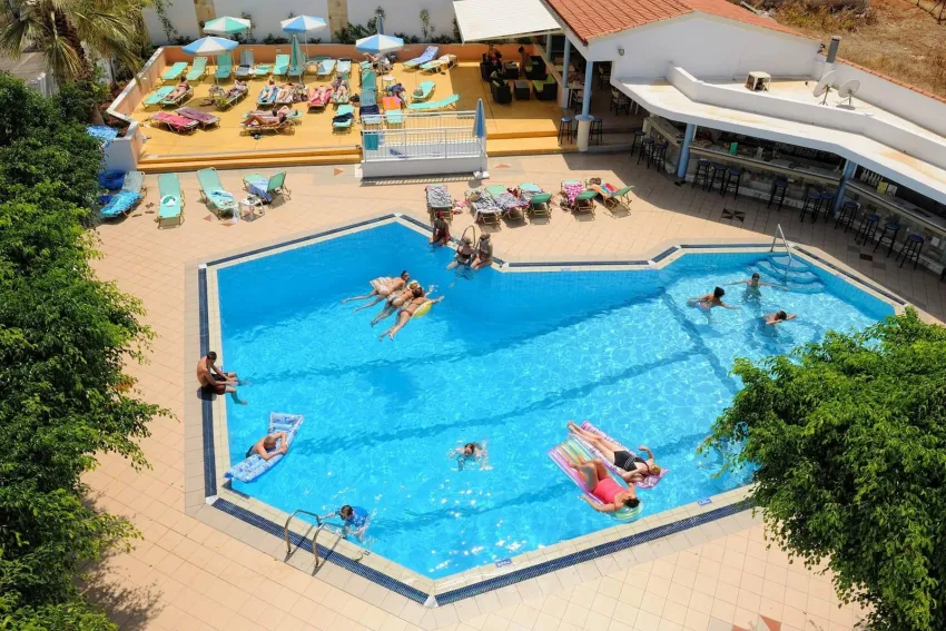 Melissa Apartments 3*-4