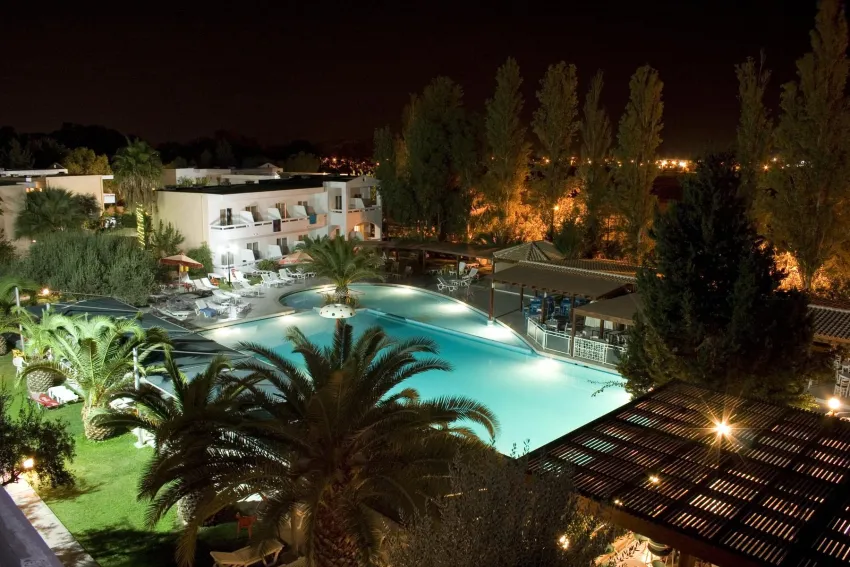 Golden Odyssey 4*-10