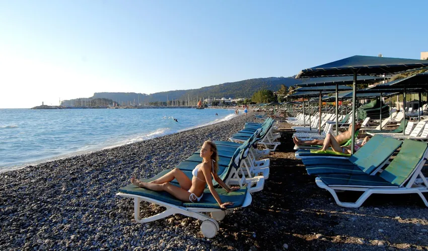 Ambassador Hotel 4*-6