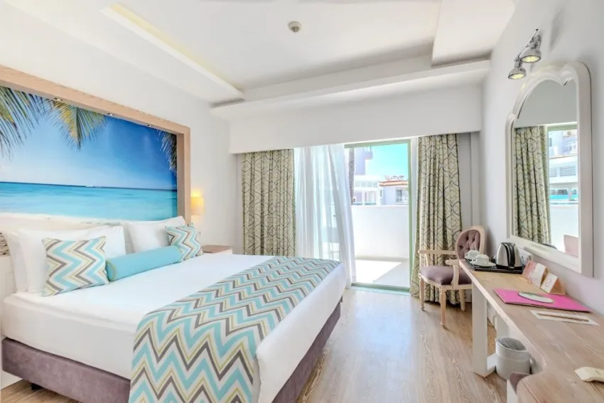 Iz Flower Side Beach Hotel 4*-10