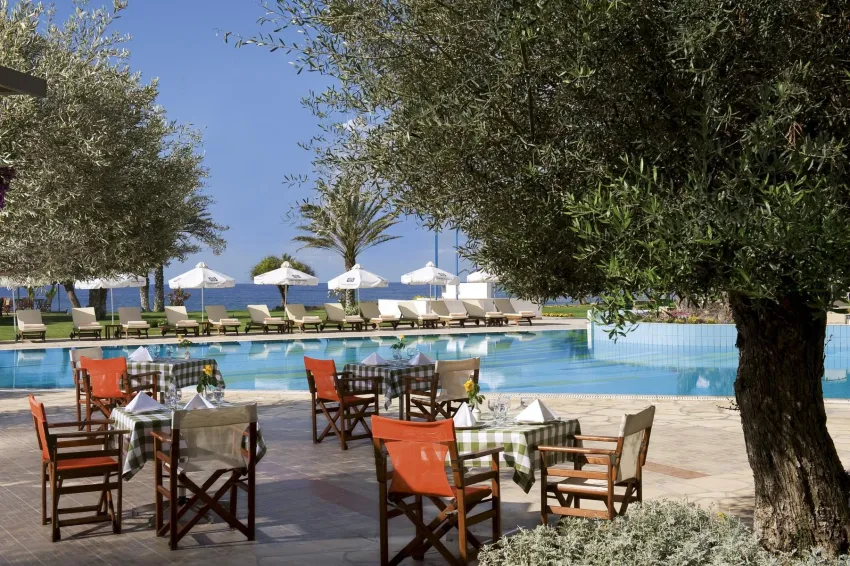 Constantinou Bros Athena Royal Beach Hotel 4*-4