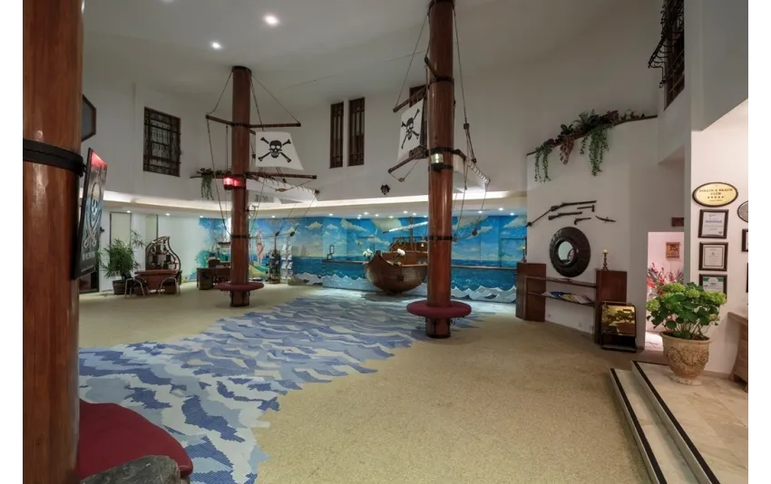 Pirates Beach Club 5*-2