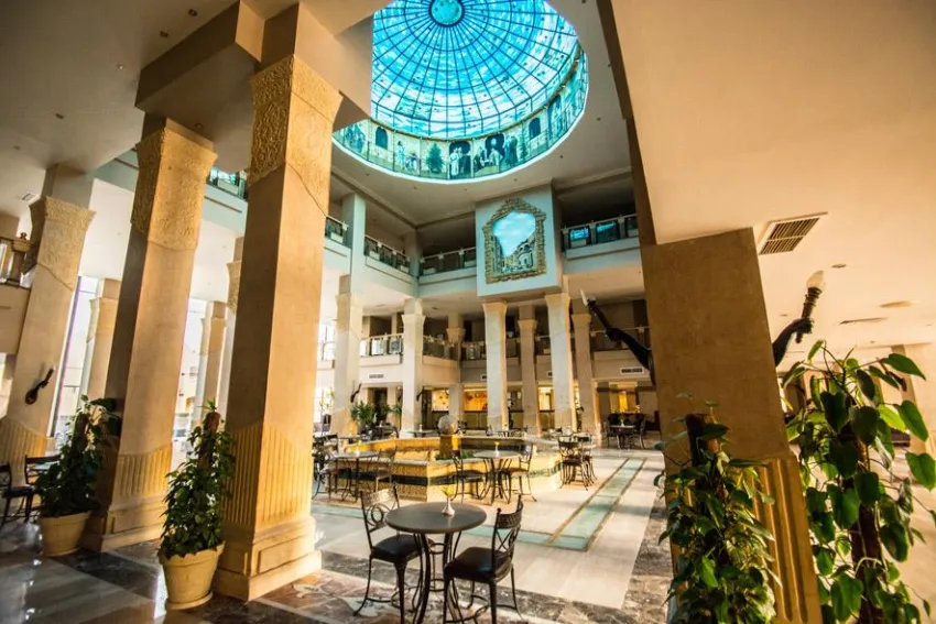 SUNNY DAYS EL PALACIO RESORT & SPA  4*-23