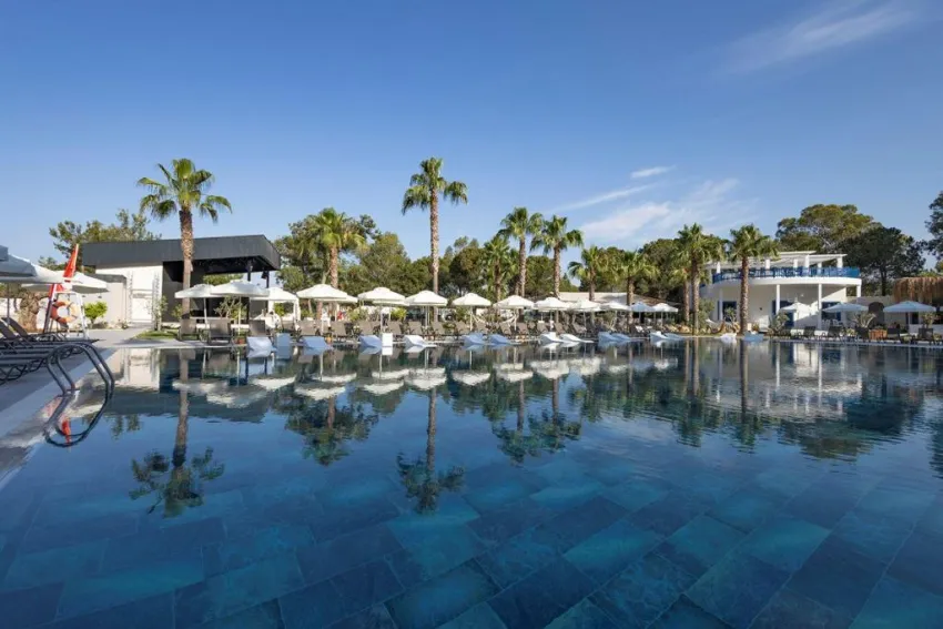 BERRY BLUE HOTEL  5*-2