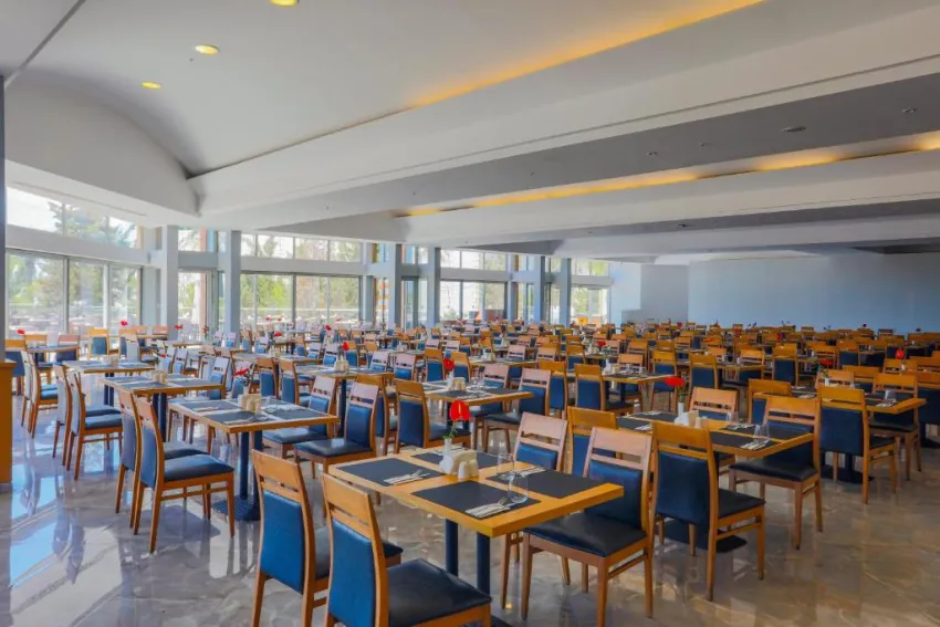 Selectum Family Resort Side 5*-52