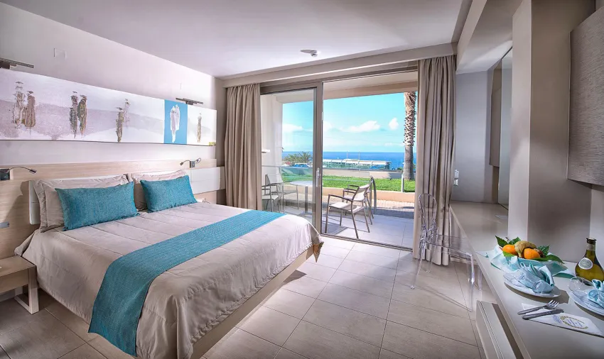 Royal & Imperial Belvedere 4*-24