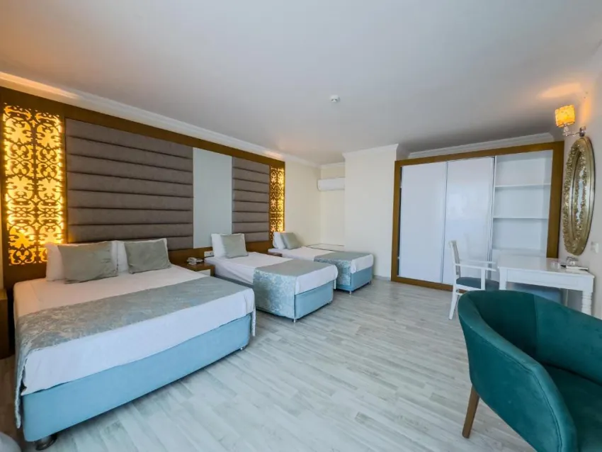 CONCORDIA CELES HOTEL  5*-14